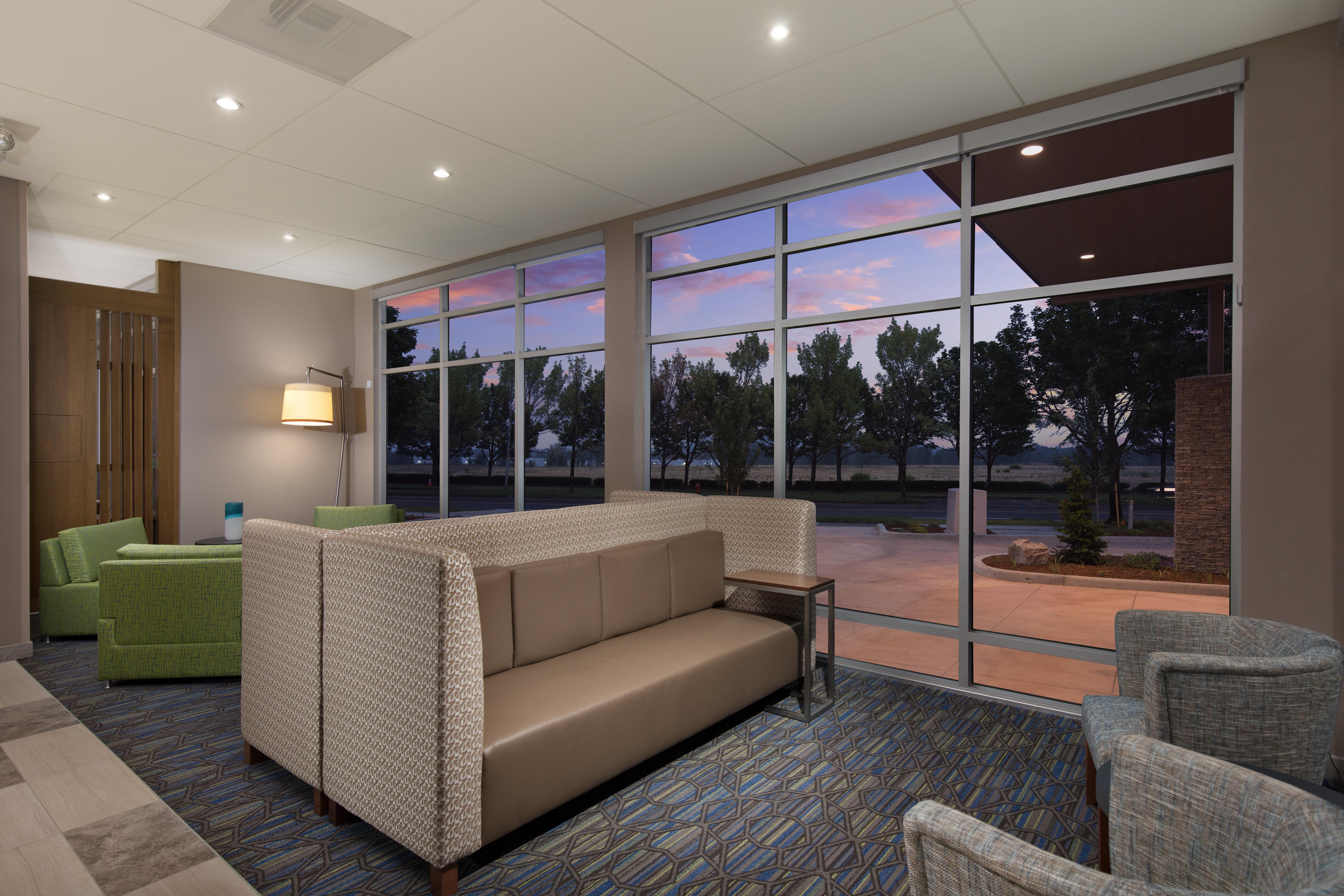 Holiday Inn Express & Suites - Portland Airport - Cascade Stn By Ihg Kültér fotó